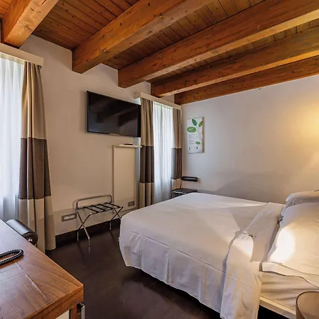 Western De Capuleti 3* Verona